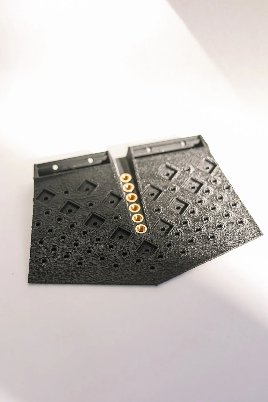 Scott's Surfskate Grip Pad 6.1in-W x 4.5in-L x 0.55in-H — for the Derringer 28 v1 - Image 2